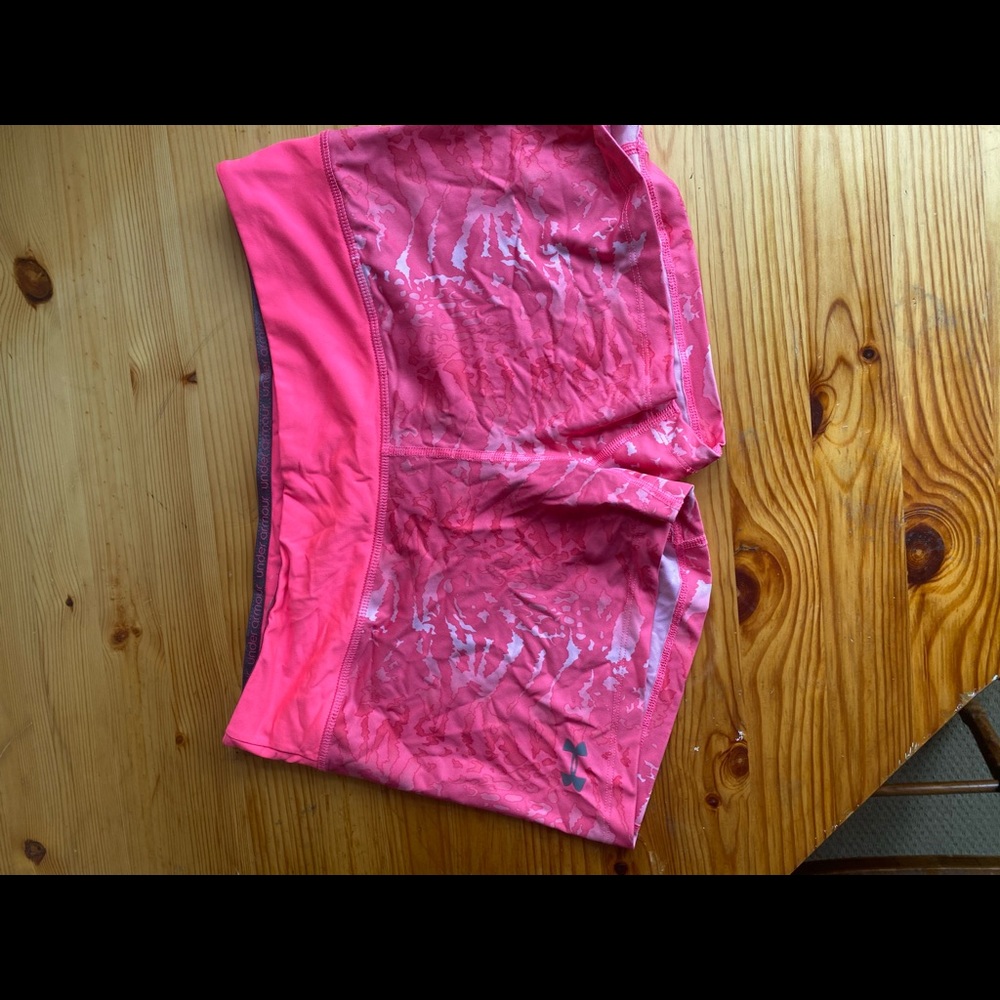 Underarmour pink shorts
